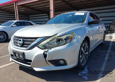 2016 Nissan Altima 2.5 Sr z USA, uszkodzony, nr VIN 1N4AL3AP9GC266981